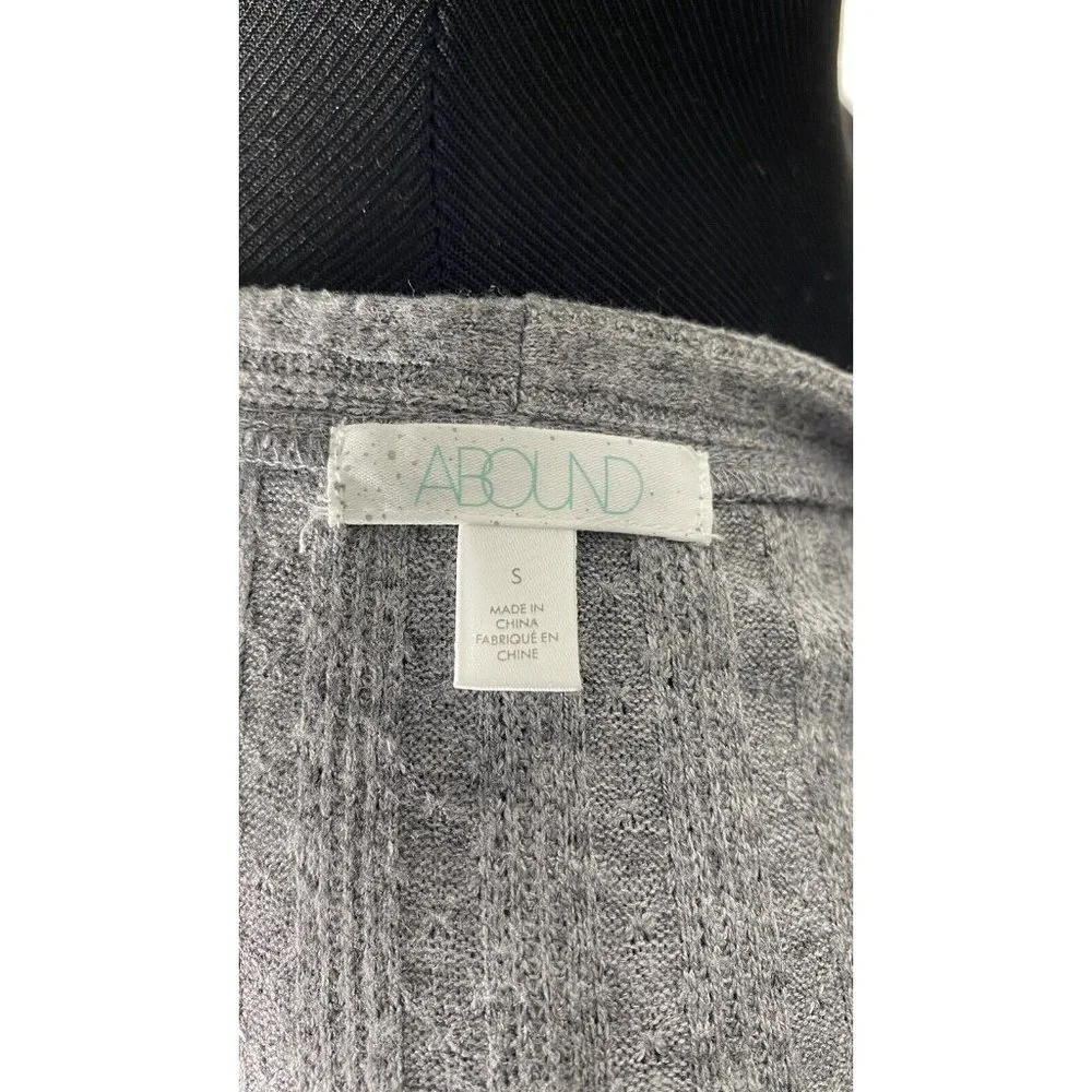 NWT‎ Women's Abound Pointelle Knit Crop Grey Sweater S
